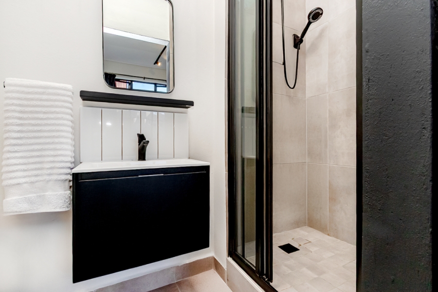 2 Bedroom Property for Sale in Sandton Central Gauteng