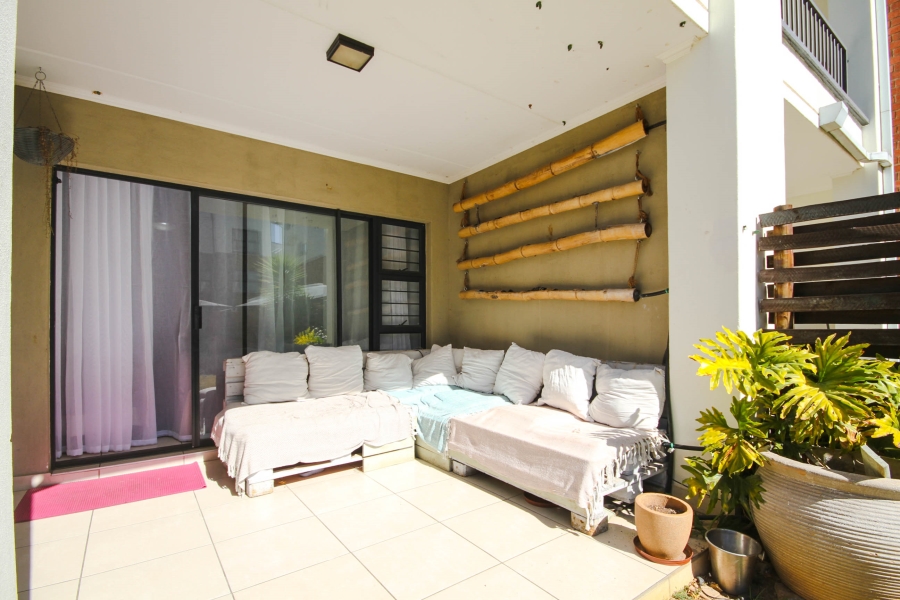 3 Bedroom Property for Sale in Greenstone Crest Gauteng
