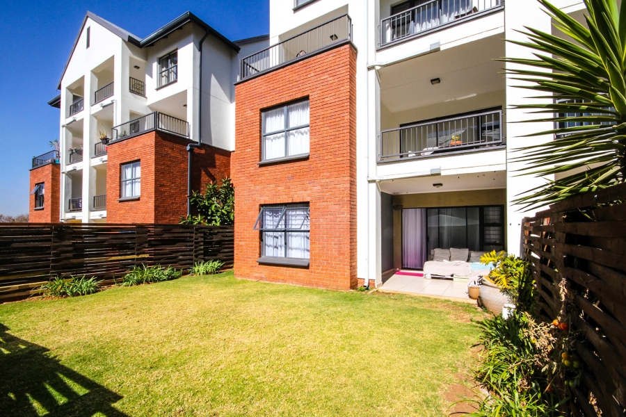 3 Bedroom Property for Sale in Greenstone Crest Gauteng