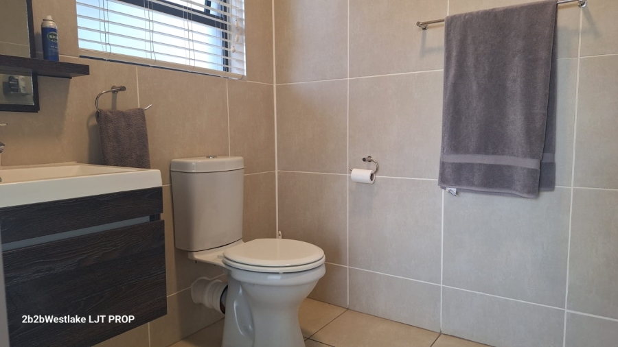To Let 2 Bedroom Property for Rent in Modderfontein Gauteng