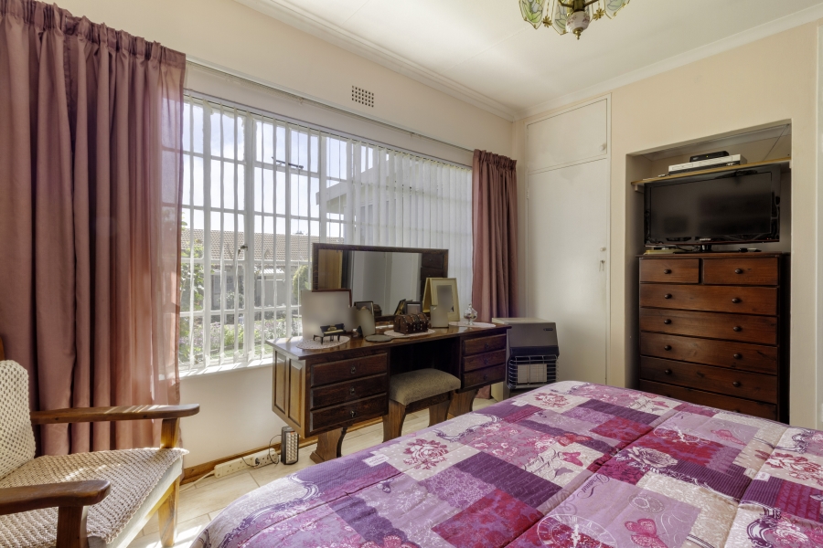 2 Bedroom Property for Sale in Helderkruin Gauteng