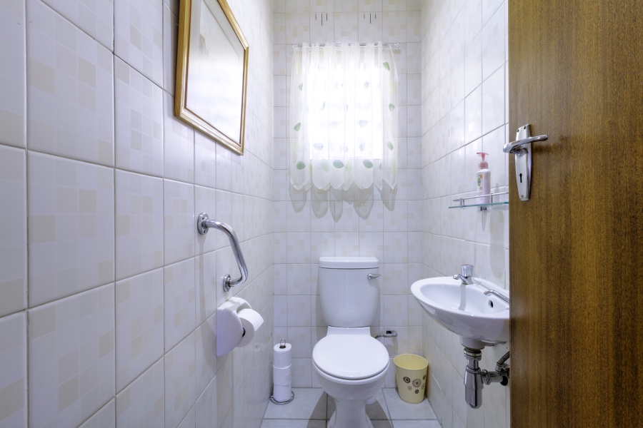 2 Bedroom Property for Sale in Helderkruin Gauteng