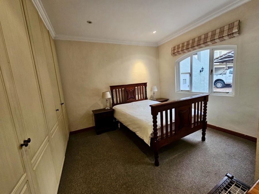 3 Bedroom Property for Sale in Oaklands Gauteng
