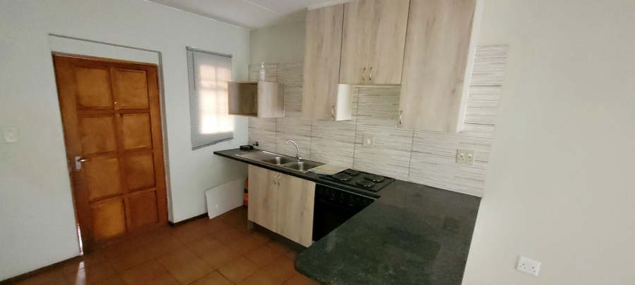 2 Bedroom Property for Sale in Ravenswood Gauteng