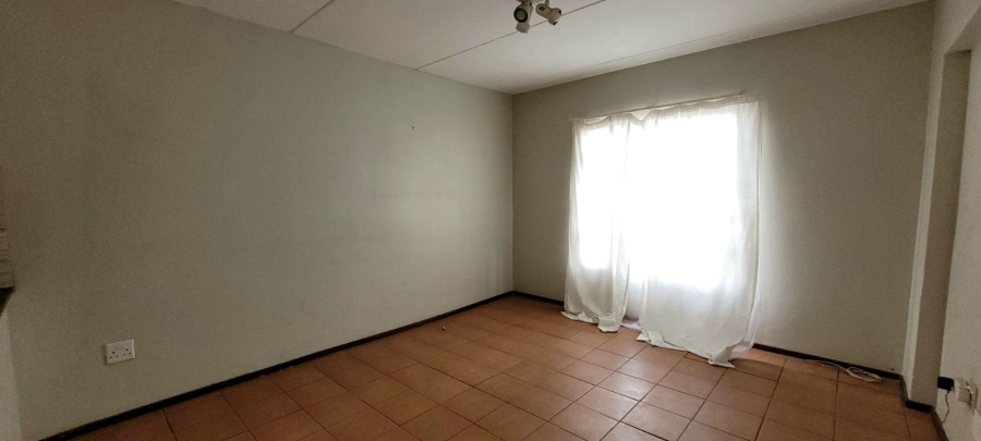 2 Bedroom Property for Sale in Ravenswood Gauteng