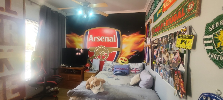 3 Bedroom Property for Sale in Clarens Park Gauteng