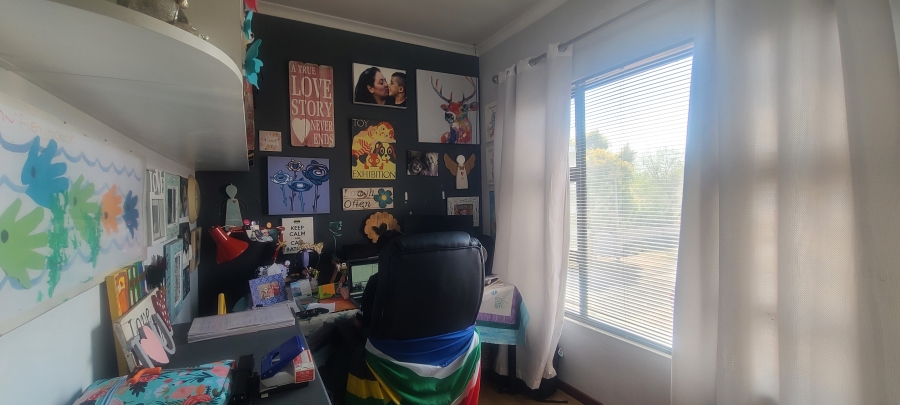 3 Bedroom Property for Sale in Clarens Park Gauteng