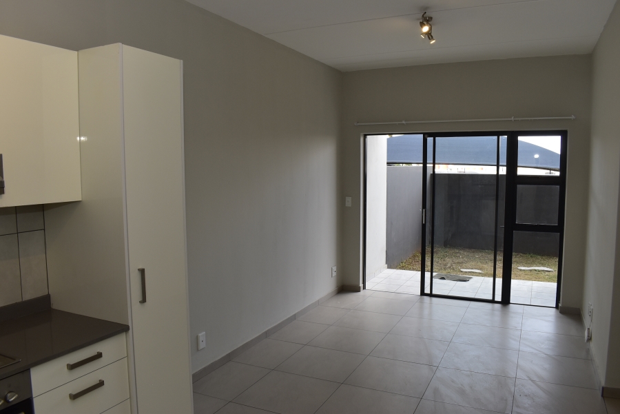 2 Bedroom Property for Sale in North Riding Gauteng