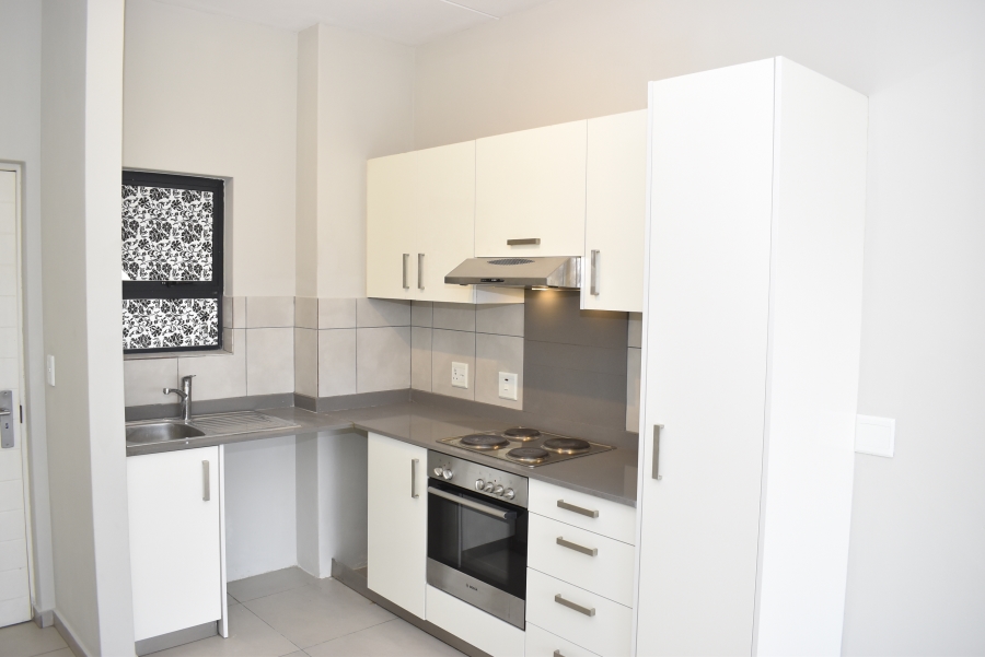 2 Bedroom Property for Sale in North Riding Gauteng