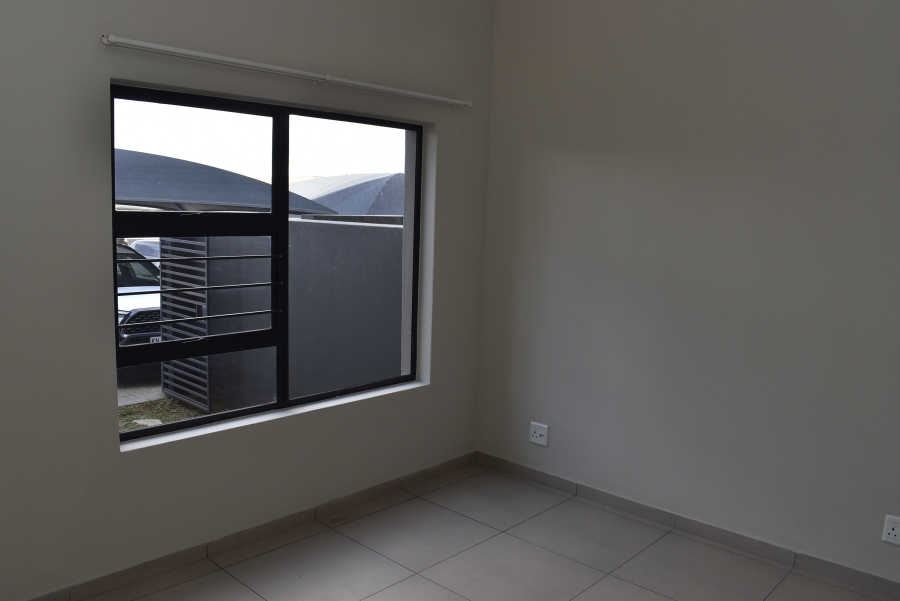 2 Bedroom Property for Sale in North Riding Gauteng