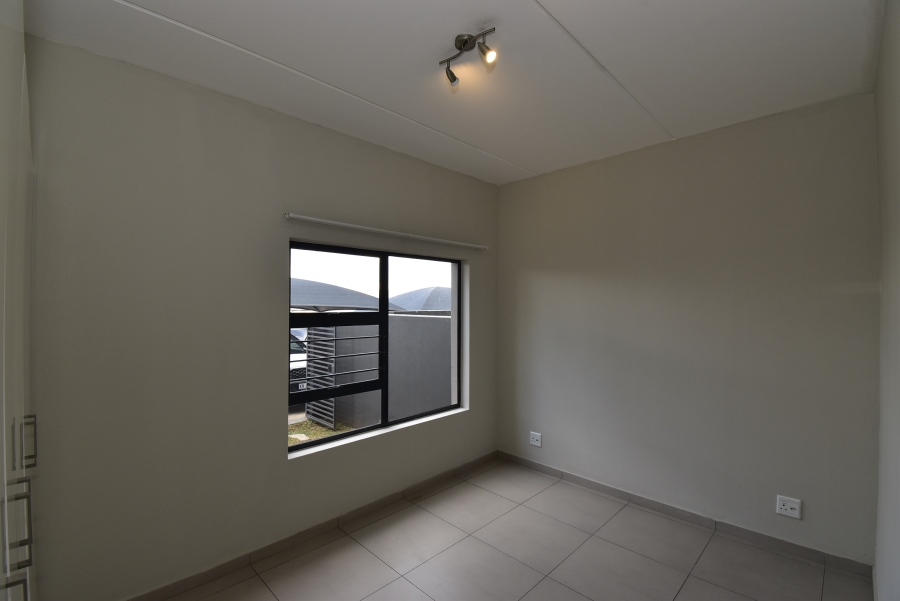 2 Bedroom Property for Sale in North Riding Gauteng