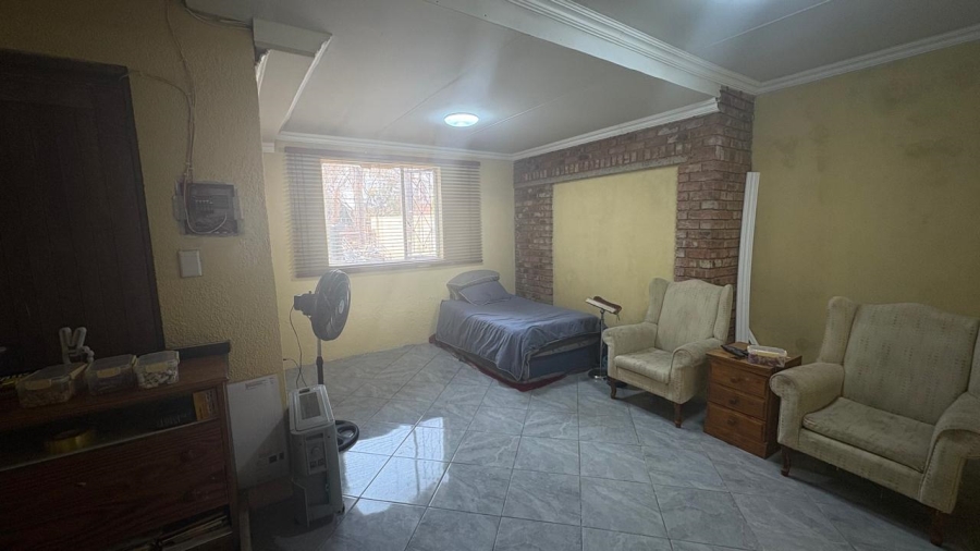 5 Bedroom Property for Sale in Beyers Park Gauteng