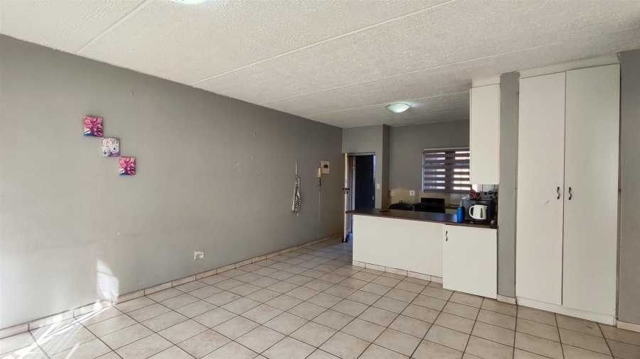 2 Bedroom Property for Sale in Norkem Park Gauteng