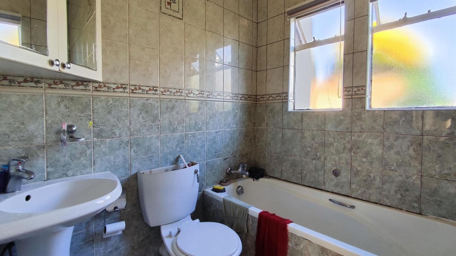 2 Bedroom Property for Sale in Norkem Park Gauteng