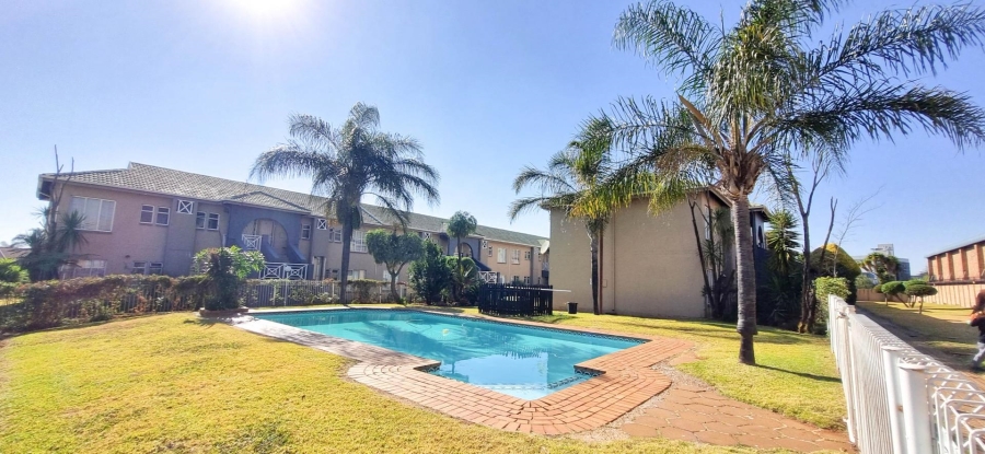 2 Bedroom Property for Sale in Norkem Park Gauteng