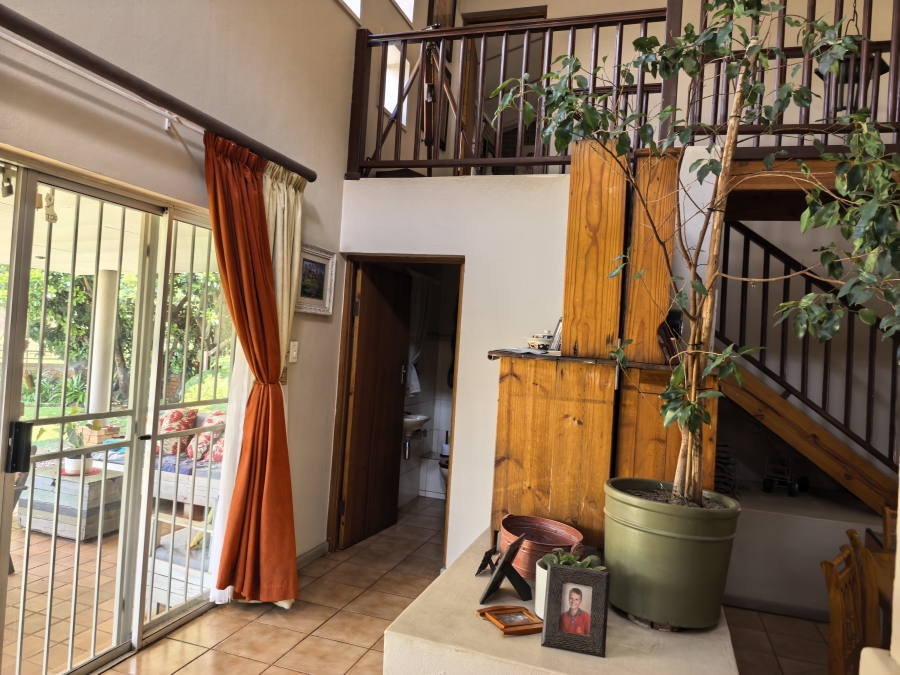 7 Bedroom Property for Sale in Bashewa A H Gauteng