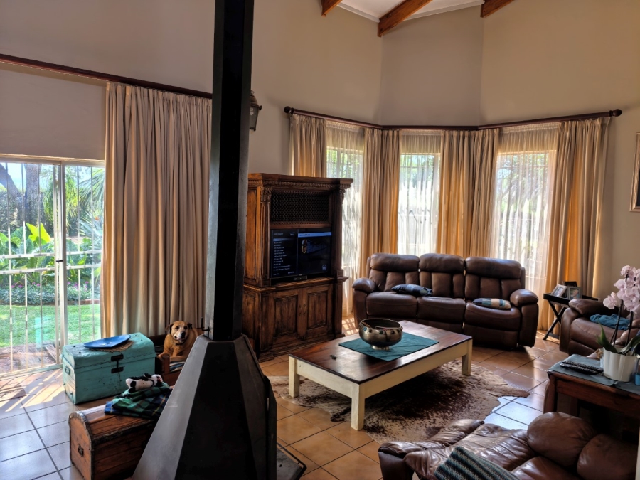 7 Bedroom Property for Sale in Bashewa A H Gauteng