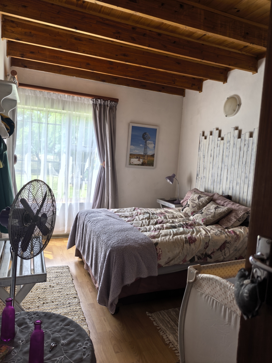 7 Bedroom Property for Sale in Bashewa A H Gauteng