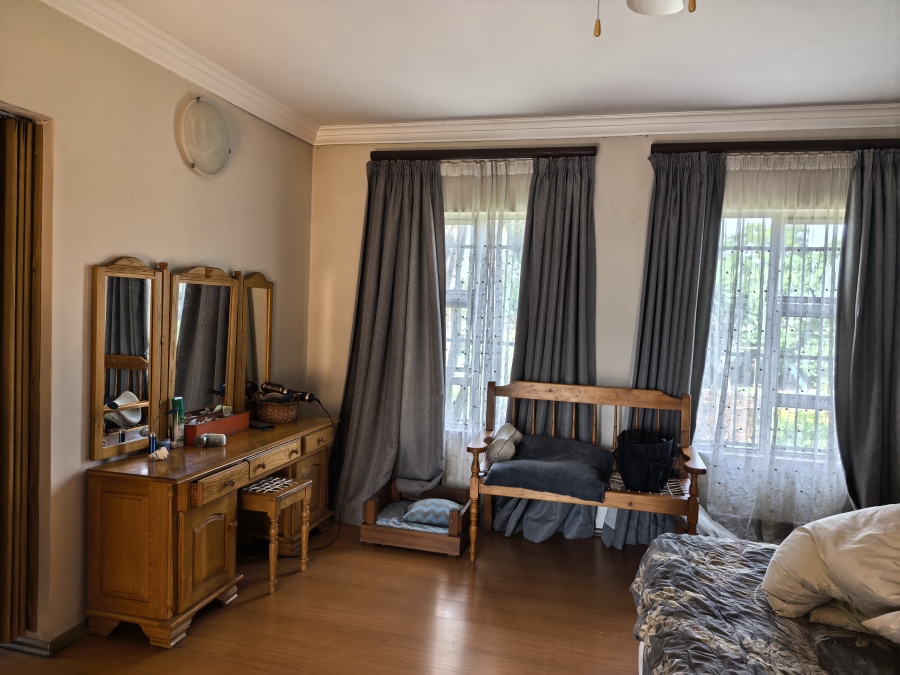 7 Bedroom Property for Sale in Bashewa A H Gauteng