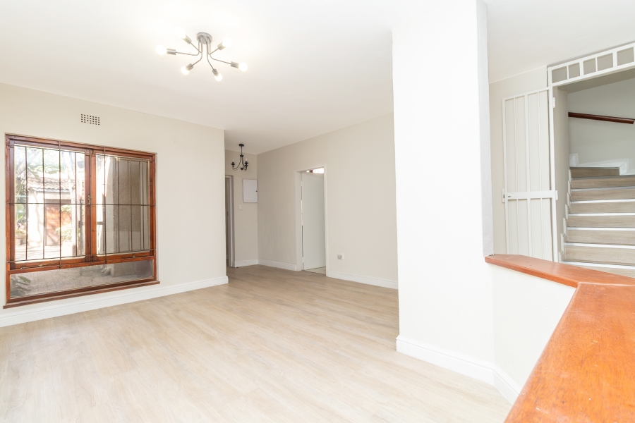 To Let 3 Bedroom Property for Rent in Sandown Gauteng