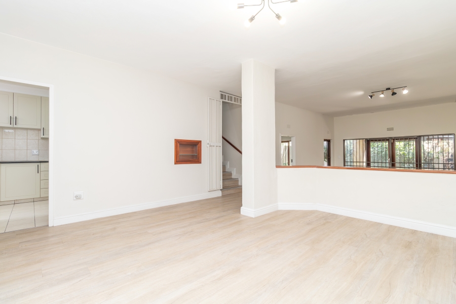 To Let 3 Bedroom Property for Rent in Sandown Gauteng