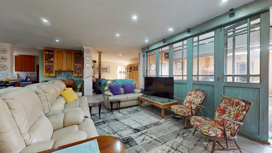 5 Bedroom Property for Sale in Rynfield Gauteng