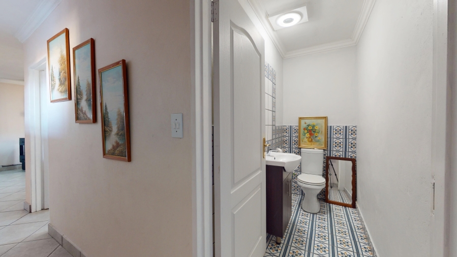 5 Bedroom Property for Sale in Rynfield Gauteng