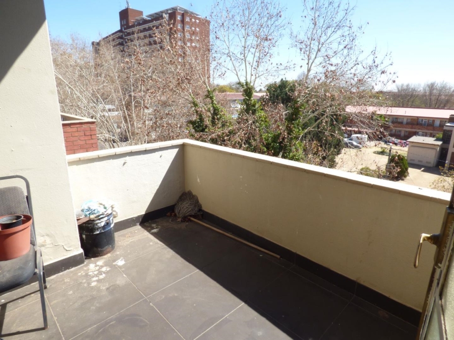 2 Bedroom Property for Sale in Benoni Central Gauteng