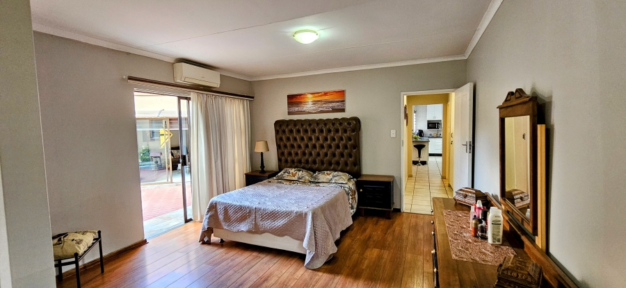 3 Bedroom Property for Sale in Three Rivers Proper Gauteng