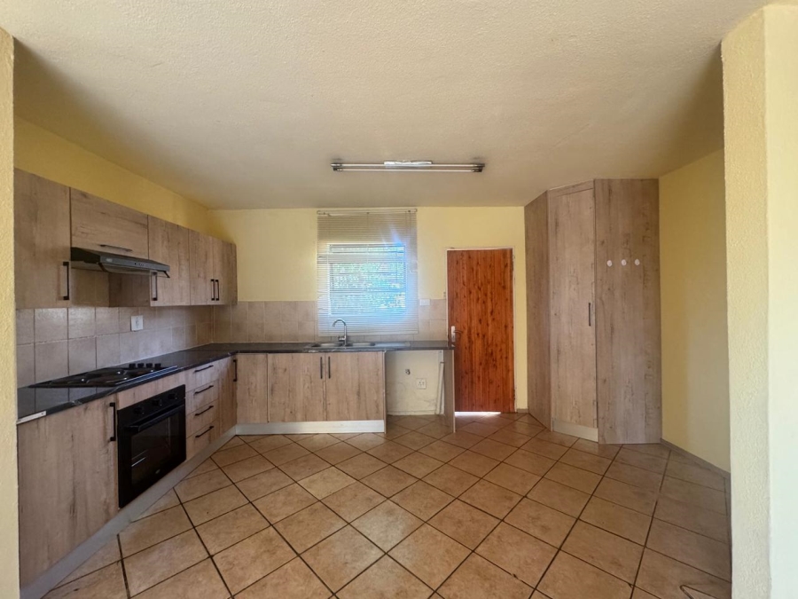 3 Bedroom Property for Sale in Heuwelsig Estate Gauteng