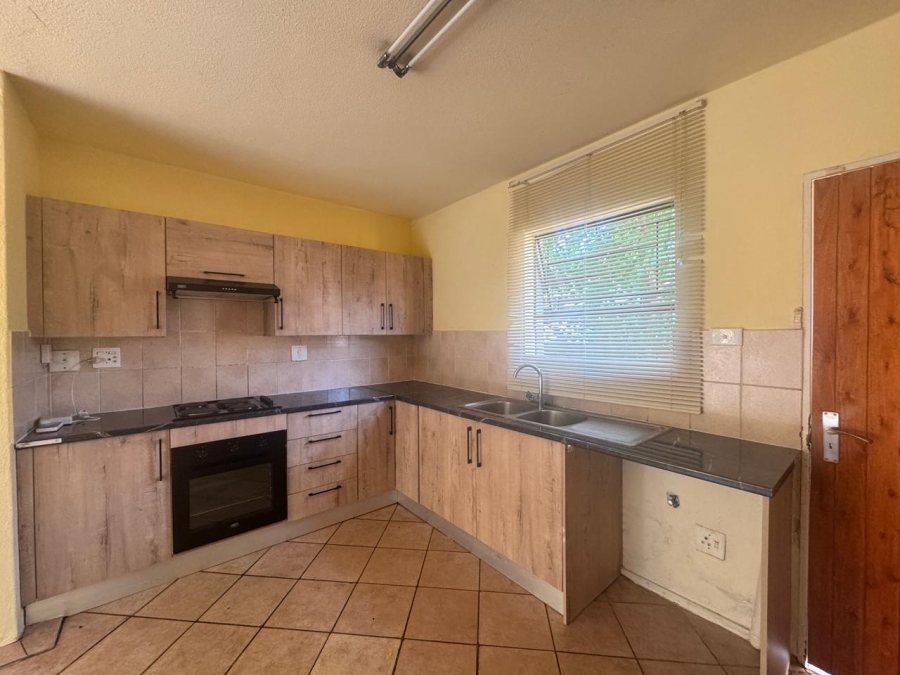3 Bedroom Property for Sale in Heuwelsig Estate Gauteng