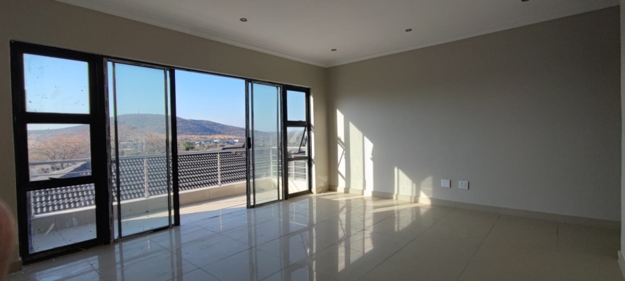 4 Bedroom Property for Sale in Eldoraigne Gauteng