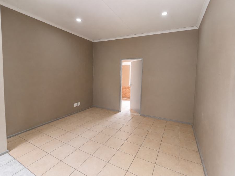 3 Bedroom Property for Sale in Ruimsig Gauteng