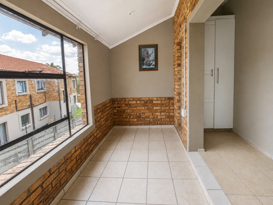 3 Bedroom Property for Sale in Ruimsig Gauteng