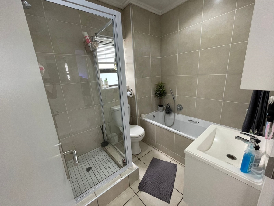 To Let 2 Bedroom Property for Rent in Craigavon Gauteng