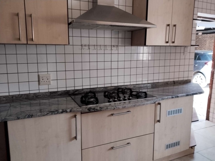 8 Bedroom Property for Sale in Booysens Gauteng