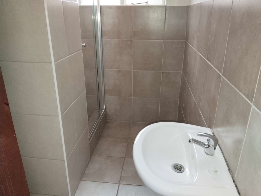 8 Bedroom Property for Sale in Booysens Gauteng