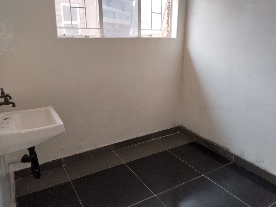 8 Bedroom Property for Sale in Booysens Gauteng