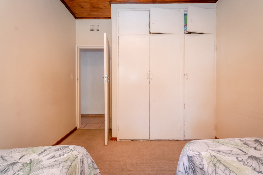 To Let 4 Bedroom Property for Rent in Wilro Park Gauteng