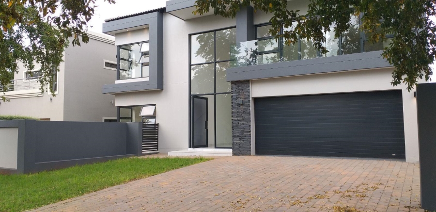 4 Bedroom Property for Sale in La Como Lifestyle Estate Gauteng
