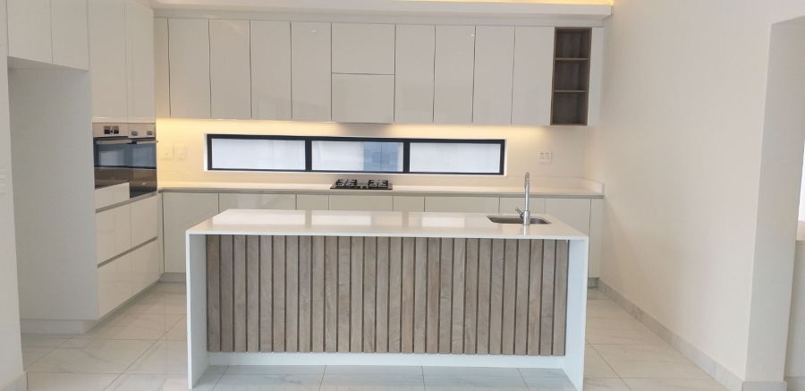 4 Bedroom Property for Sale in La Como Lifestyle Estate Gauteng