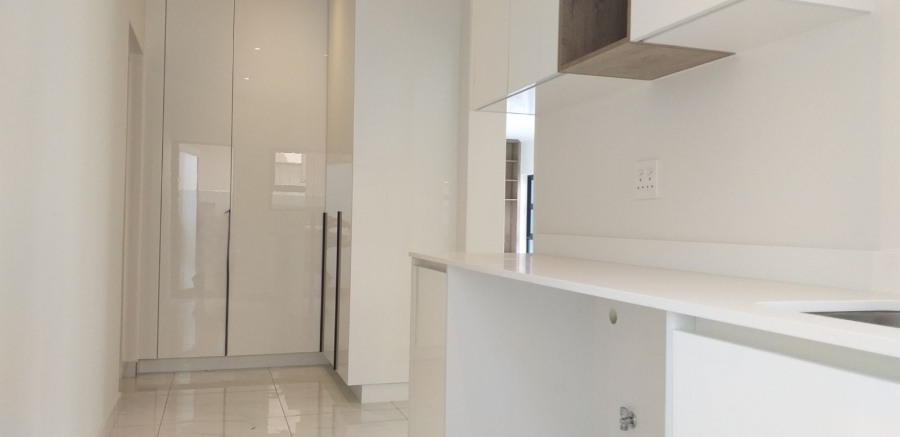 4 Bedroom Property for Sale in La Como Lifestyle Estate Gauteng