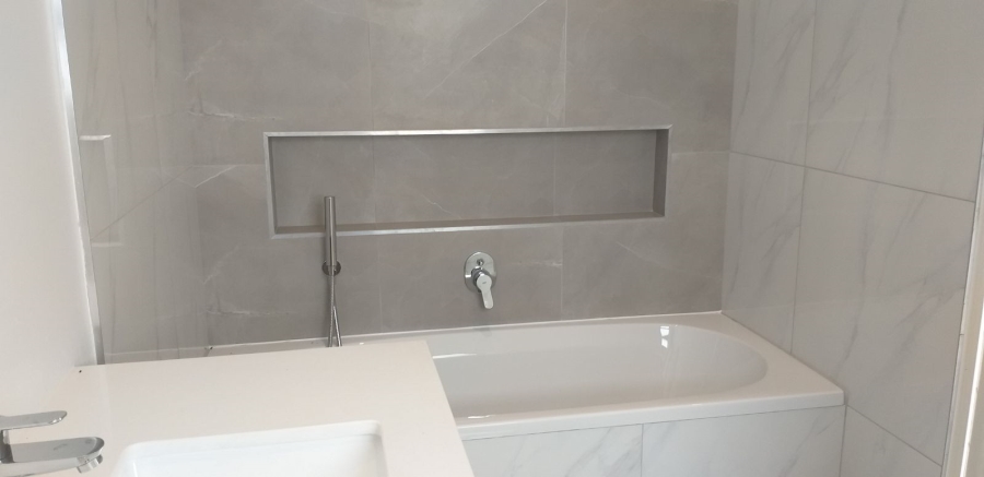 4 Bedroom Property for Sale in La Como Lifestyle Estate Gauteng