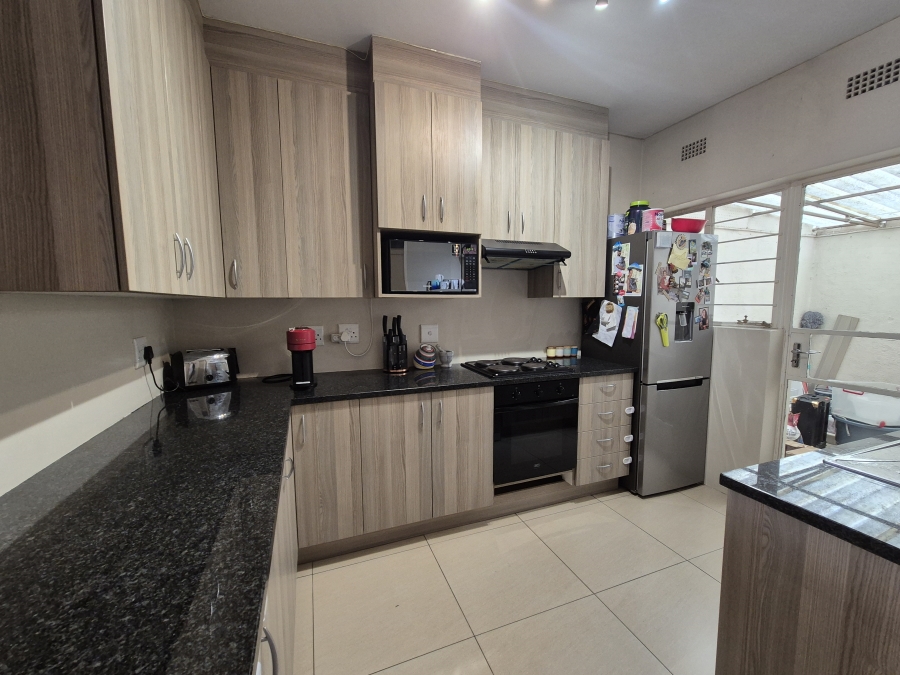 2 Bedroom Property for Sale in St Andrews Gauteng
