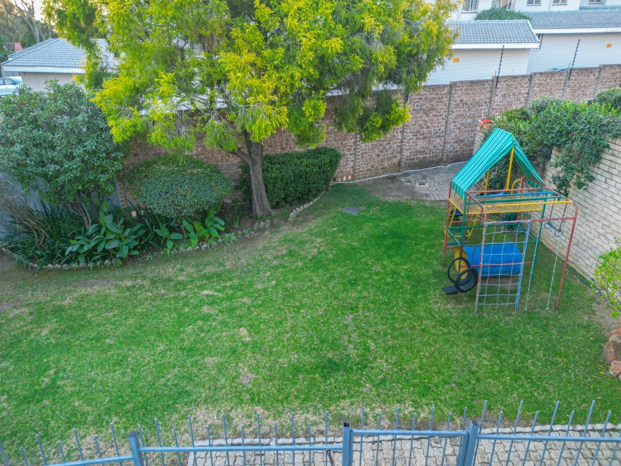 3 Bedroom Property for Sale in Morningside Manor Gauteng