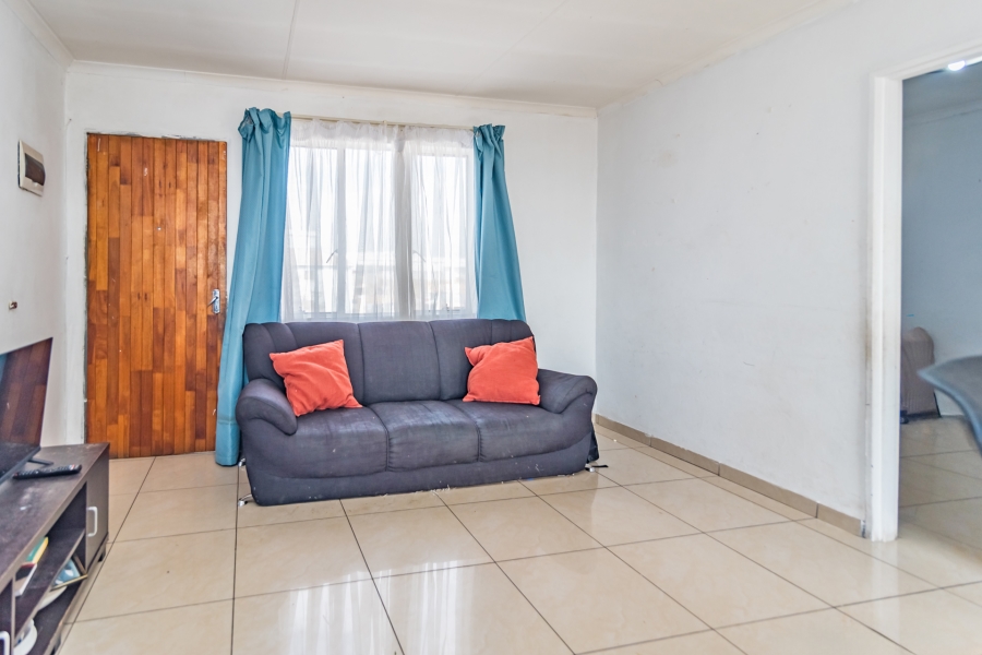 2 Bedroom Property for Sale in Fleurhof Gauteng