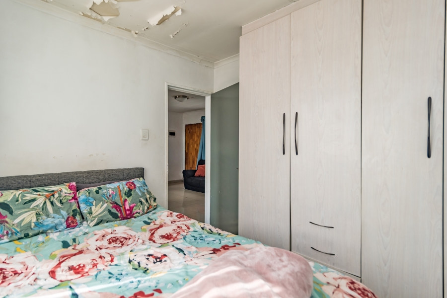 2 Bedroom Property for Sale in Fleurhof Gauteng