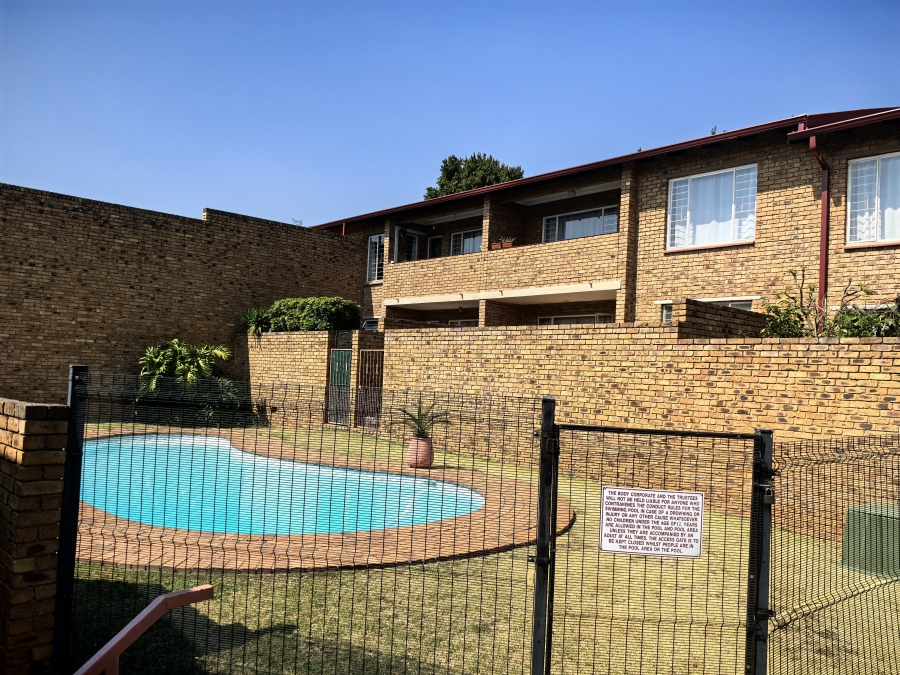 2 Bedroom Property for Sale in Ferndale Gauteng