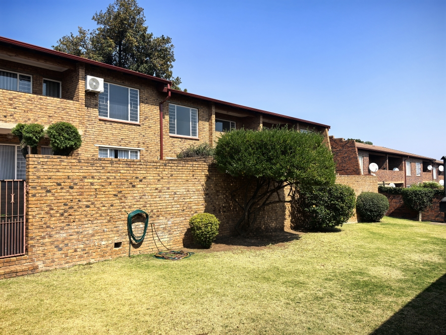 2 Bedroom Property for Sale in Ferndale Gauteng
