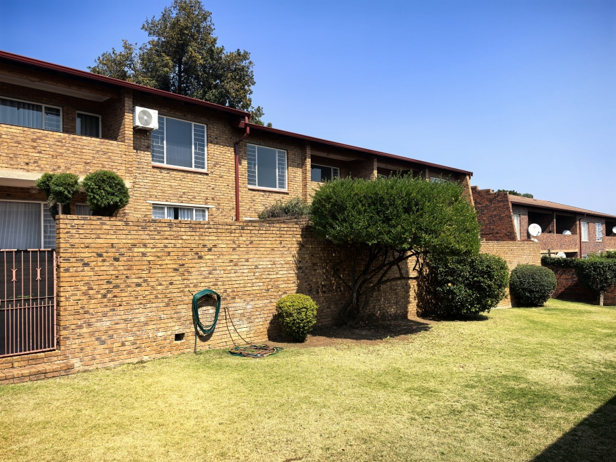 2 Bedroom Property for Sale in Ferndale Gauteng